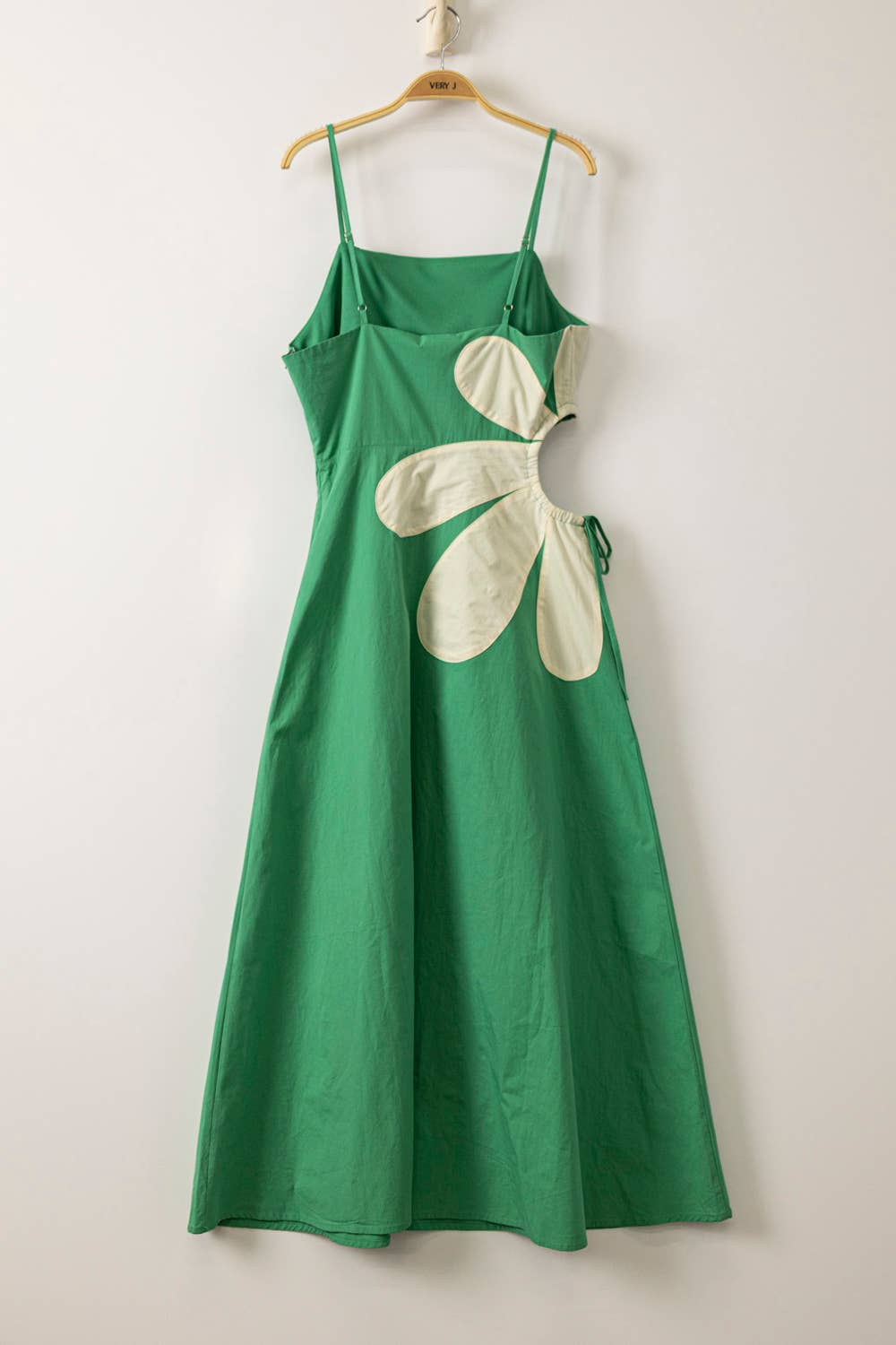 Side Cutout Floral Detail Resort Midi Dress