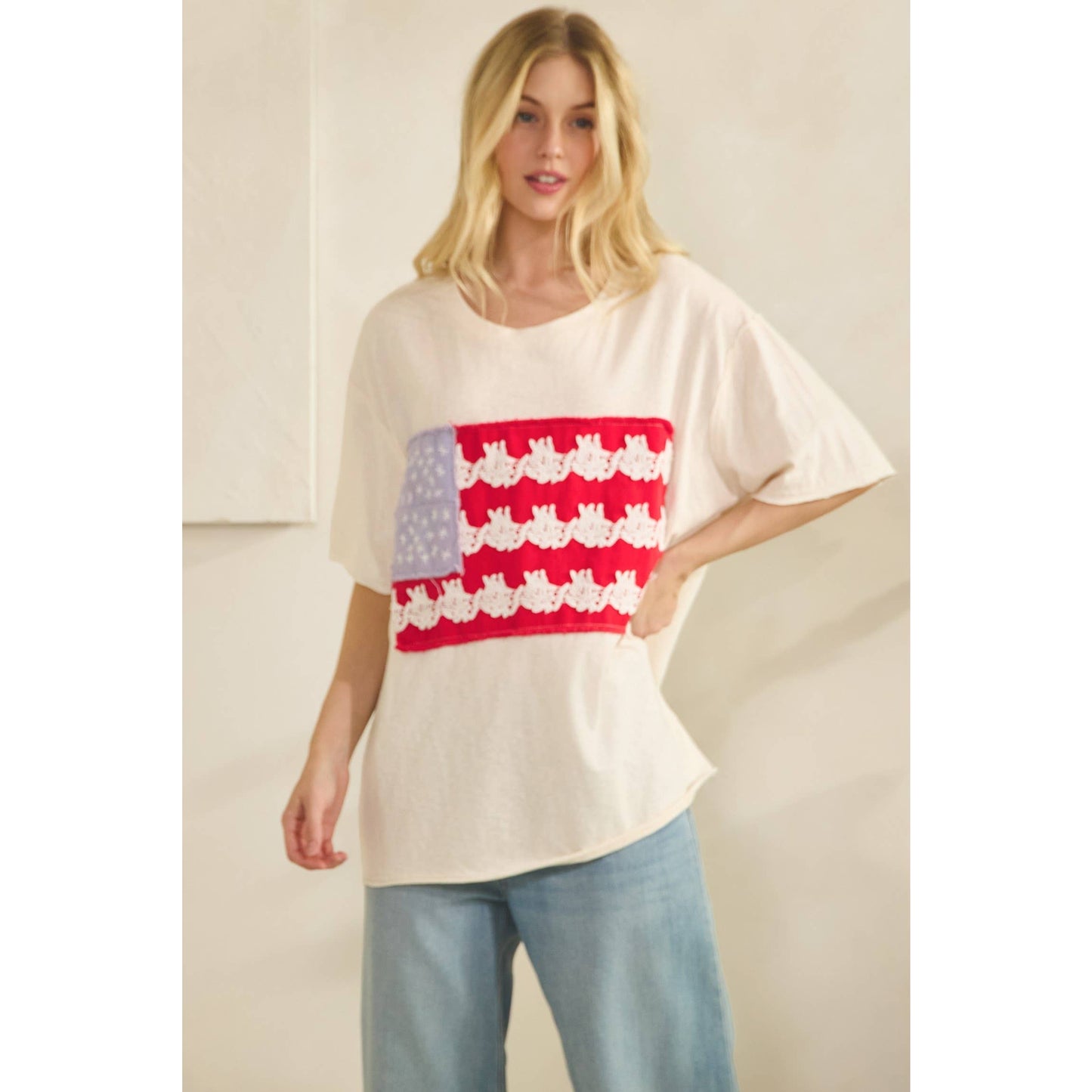 LACE-PATCHED AMERICANA OVERSIZED TEE