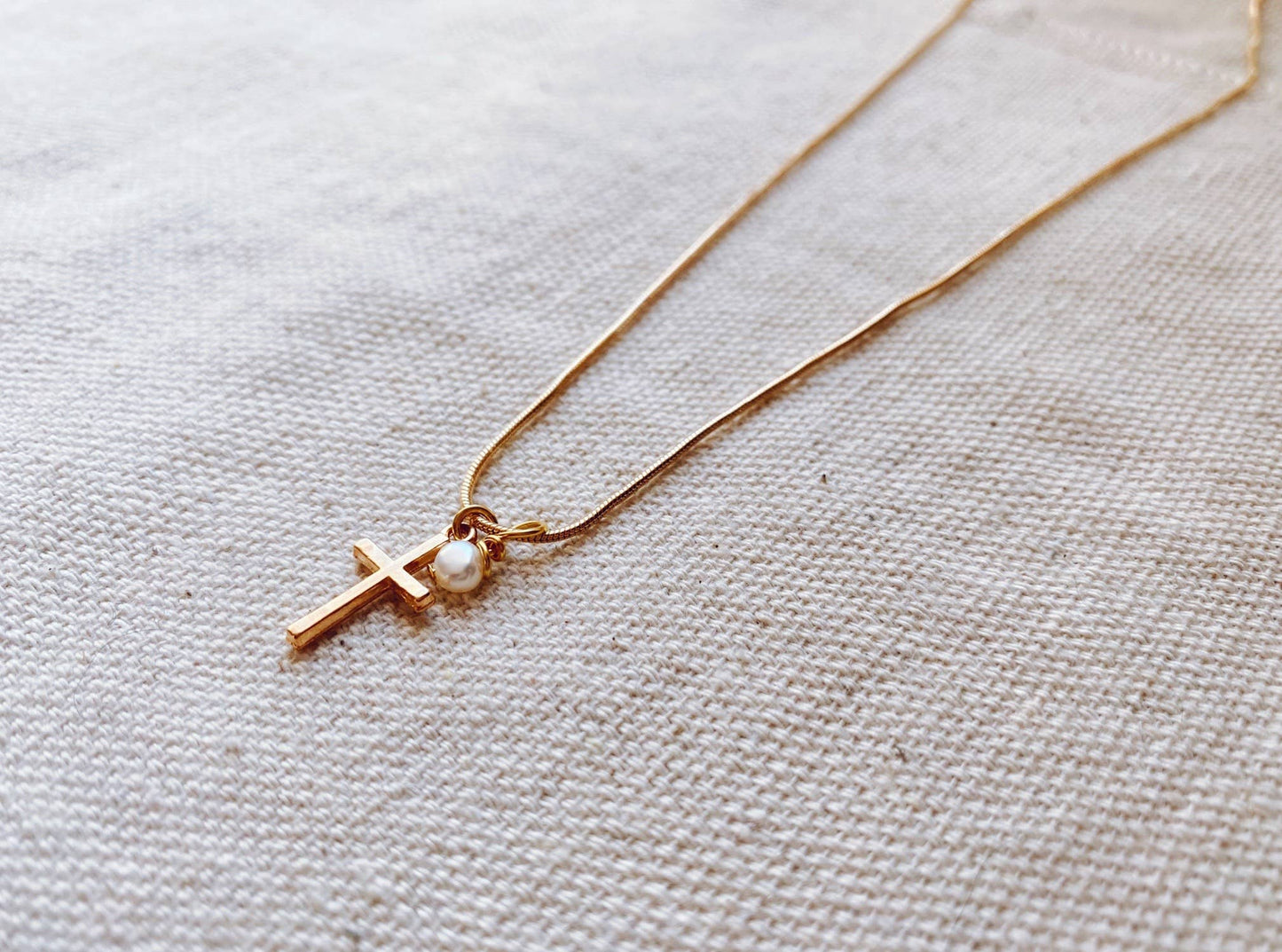 Hepburn Pearl Pendant with Cross Necklace