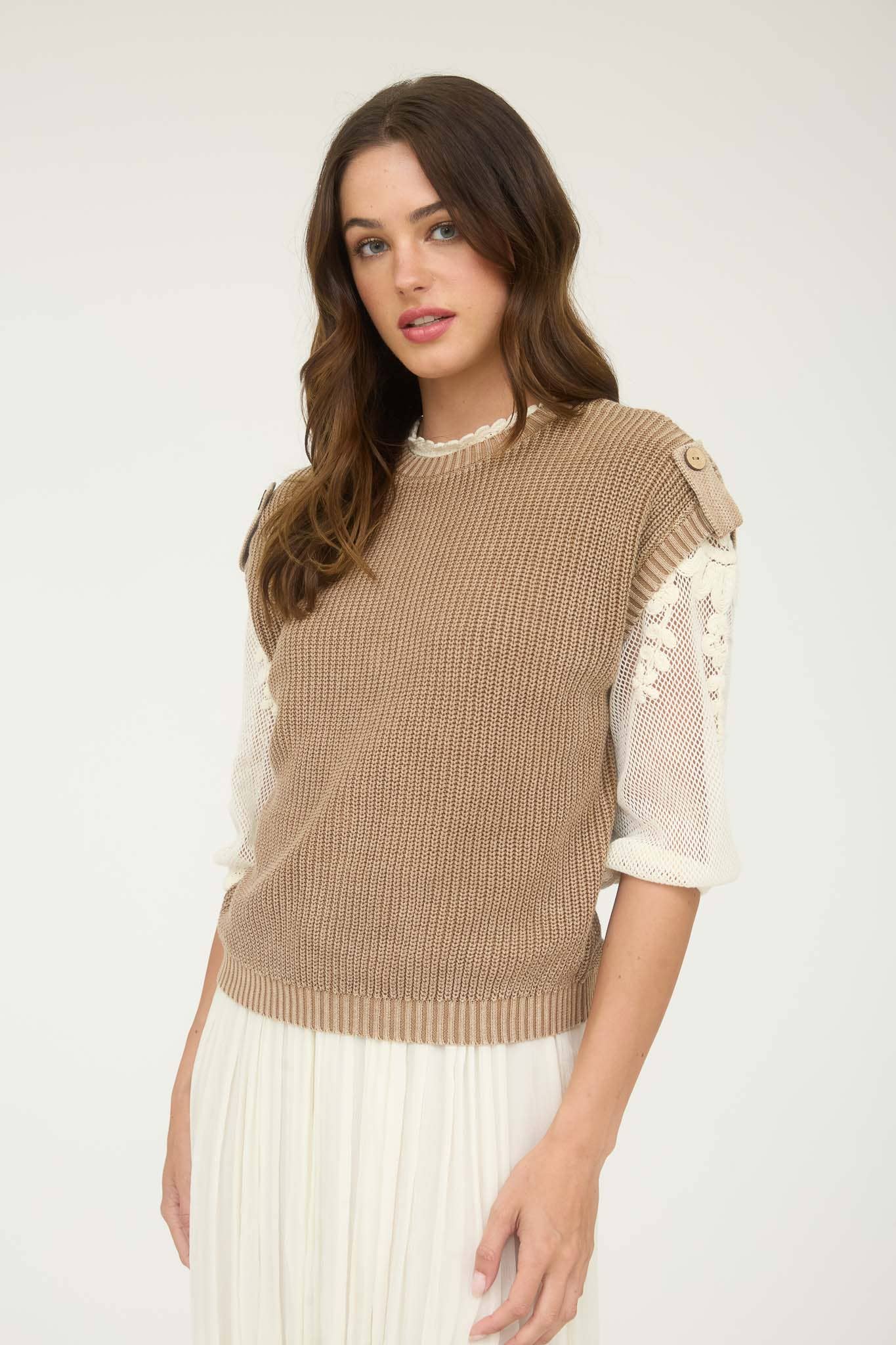 WASHED KNIT SHORT TAB SLEEVE PULLOVER SWEATER