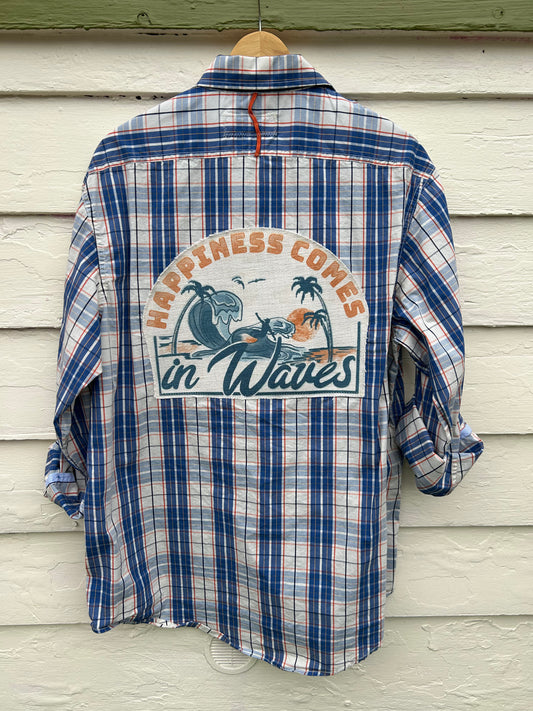 Happiness Comes in Waves Coastal Button-Down Size M