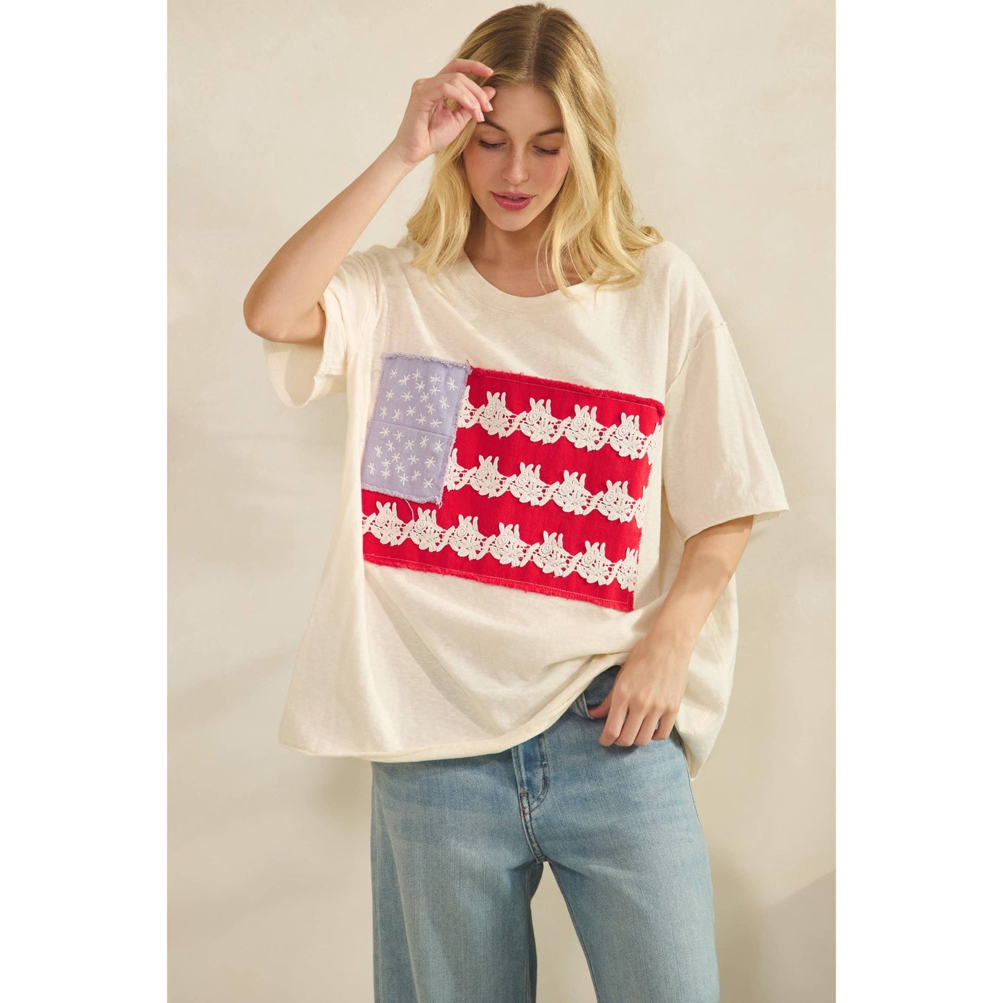 LACE-PATCHED AMERICANA OVERSIZED TEE
