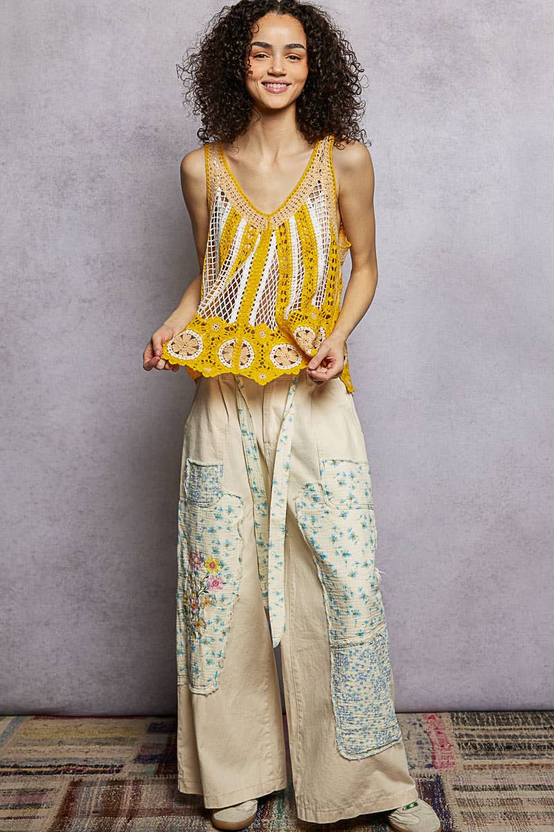 V-Neck Sleeveless Scalloped Edge Stripe Border Crochet Top